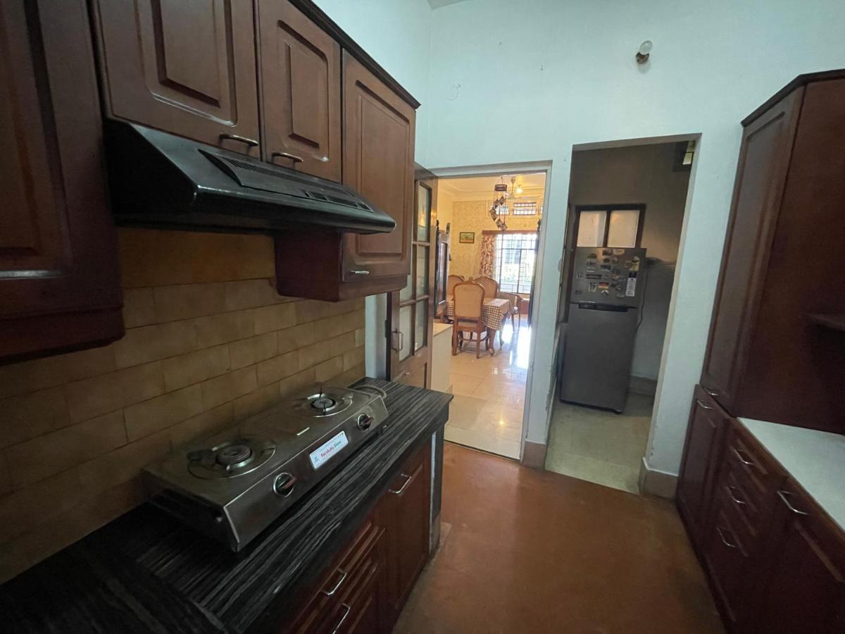 The Choudhury Manor Homestay Γουβαχάτι Εξωτερικό φωτογραφία